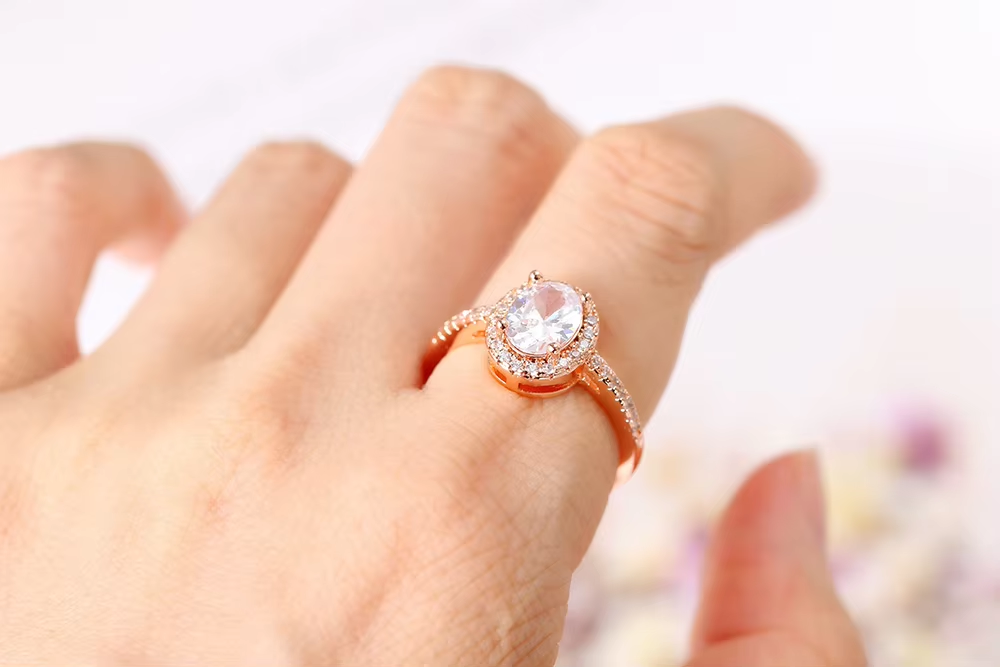 Wedding Engagement Ring for Women Oval Crystal Moissanite Promise Ring Rose Gold Color Marriage Bride Jewelry Accessories OHR078