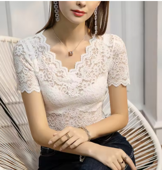 MadBlack Summer T-Shirt European Clothes Women Sexy V Necks Lace Tops Short Sleeves Bottoming Tees Spring New 2023 T34909M