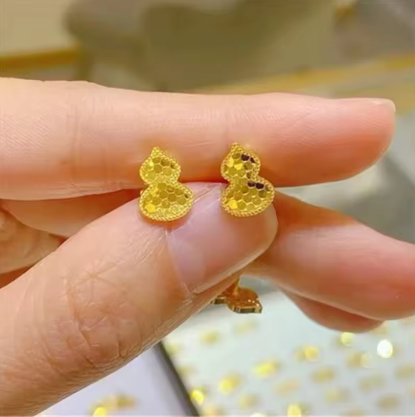 High quality AU750 gold earrings, women's simple and stylish 18K gold geometric high-end jewelry earrings gift wholesale