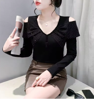 High Quality Autumn Sexy Off Shoulder Fashion Beading T-shirt Women's Long Sleeves Tassels Design Tees Female Cotton Tops Shirts